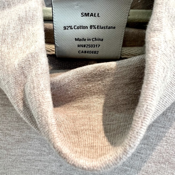 Varley Morrison High Neck Sweatshirt S Pullover Sphinx Beige Oversize Raglan - Picture 5 of 5